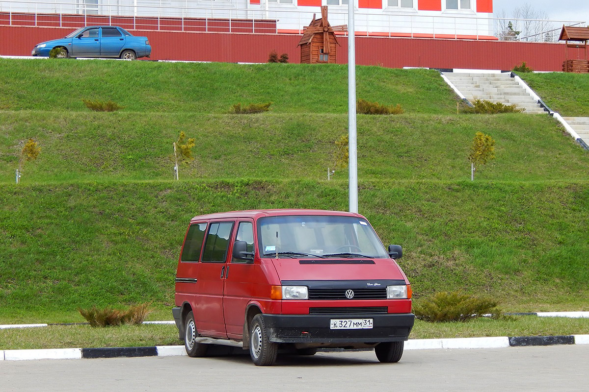 Белгородская область, № К 327 ММ 31 — Volkswagen Typ 2 (T4) '90-03