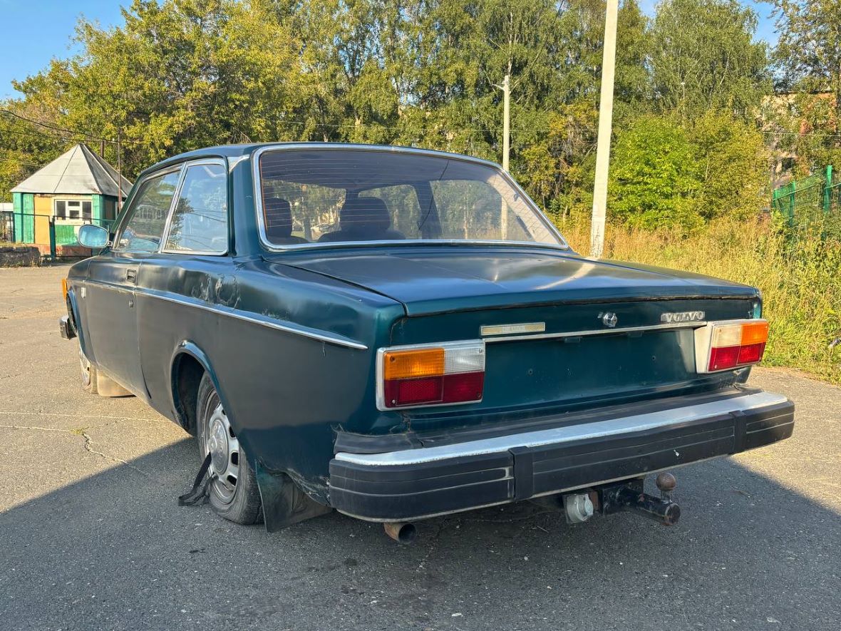 Удмуртия, № (18) Б/Н 0110 — Volvo 140/142/144/145 '66-74
