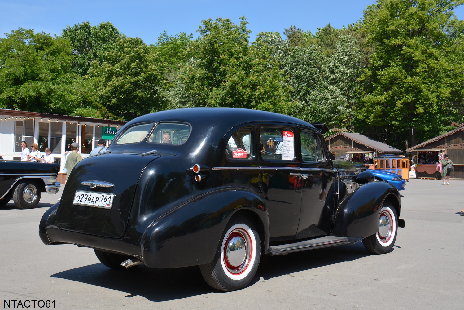 Ростовская область, № О 294 АР 761 — Oldsmobile (Общая модель); Ростовская область — Retro Motor Show_2025_Май