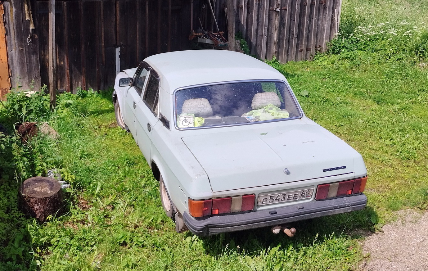 Псковская область, № Е 543 ЕЕ 60 — ГАЗ-31029 Волга '92-97