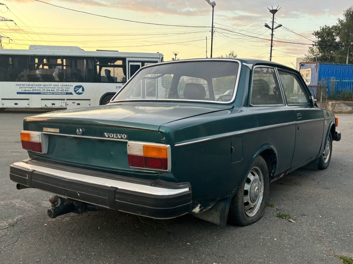 Удмуртия, № (18) Б/Н 0110 — Volvo 140/142/144/145 '66-74