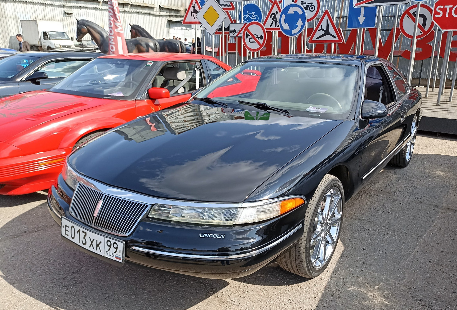 Москва, № Е 013 ХК 99 — Lincoln Mark VIII '93-97