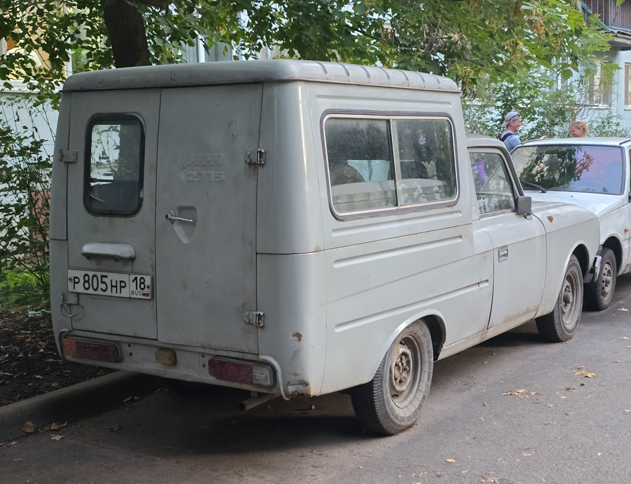 Татарстан, № Р 805 НР 18 — Иж-27156 '88-01