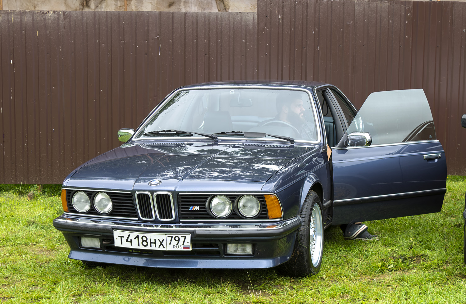 Москва, № Т 418 НХ 797 — BMW 6 Series (E24) '76-89; Московская область — Автоэкзотика 2025