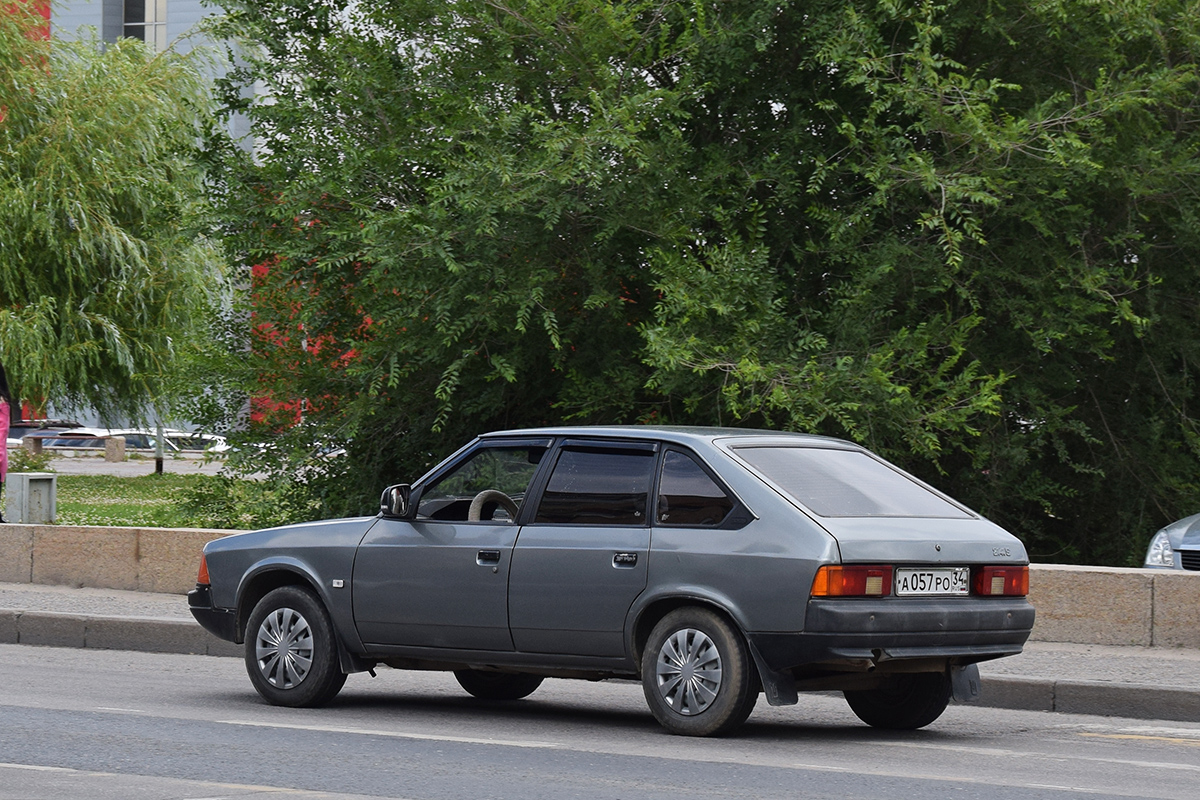 Волгоградская область, № А 057 РО 34 — Москвич-21412 '86-94