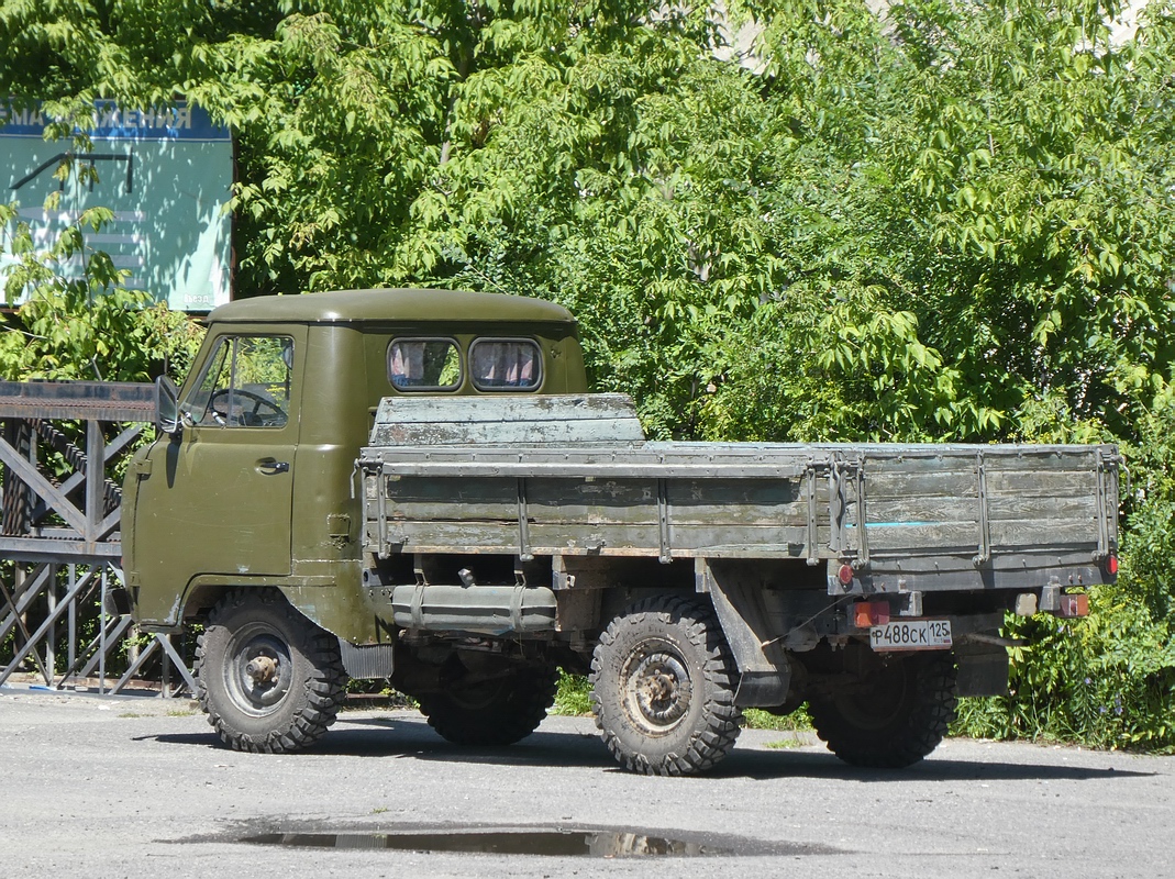 Приморский край, № Р 488 СК 125 — УАЗ-452Д '65-85