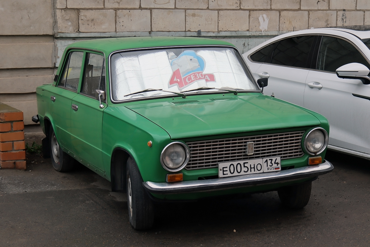 Волгоградская область, № Е 005 НО 134 — ВАЗ-21011 Жигули '74-83