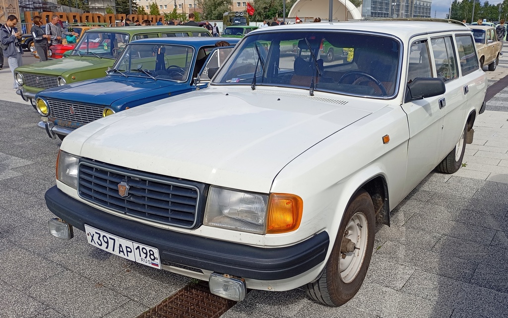 Санкт-Петербург, № Х 397 АР 198 — ГАЗ-31022 '92-97; Новгородская область — "Авто Ретро Вече 2025"