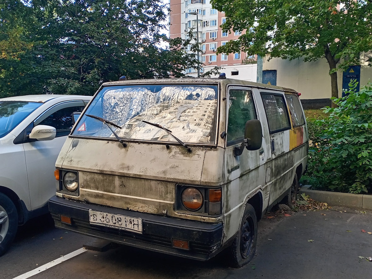 Москва, № В 3608 МН — Mitsubishi L300 (1G) '79-86
