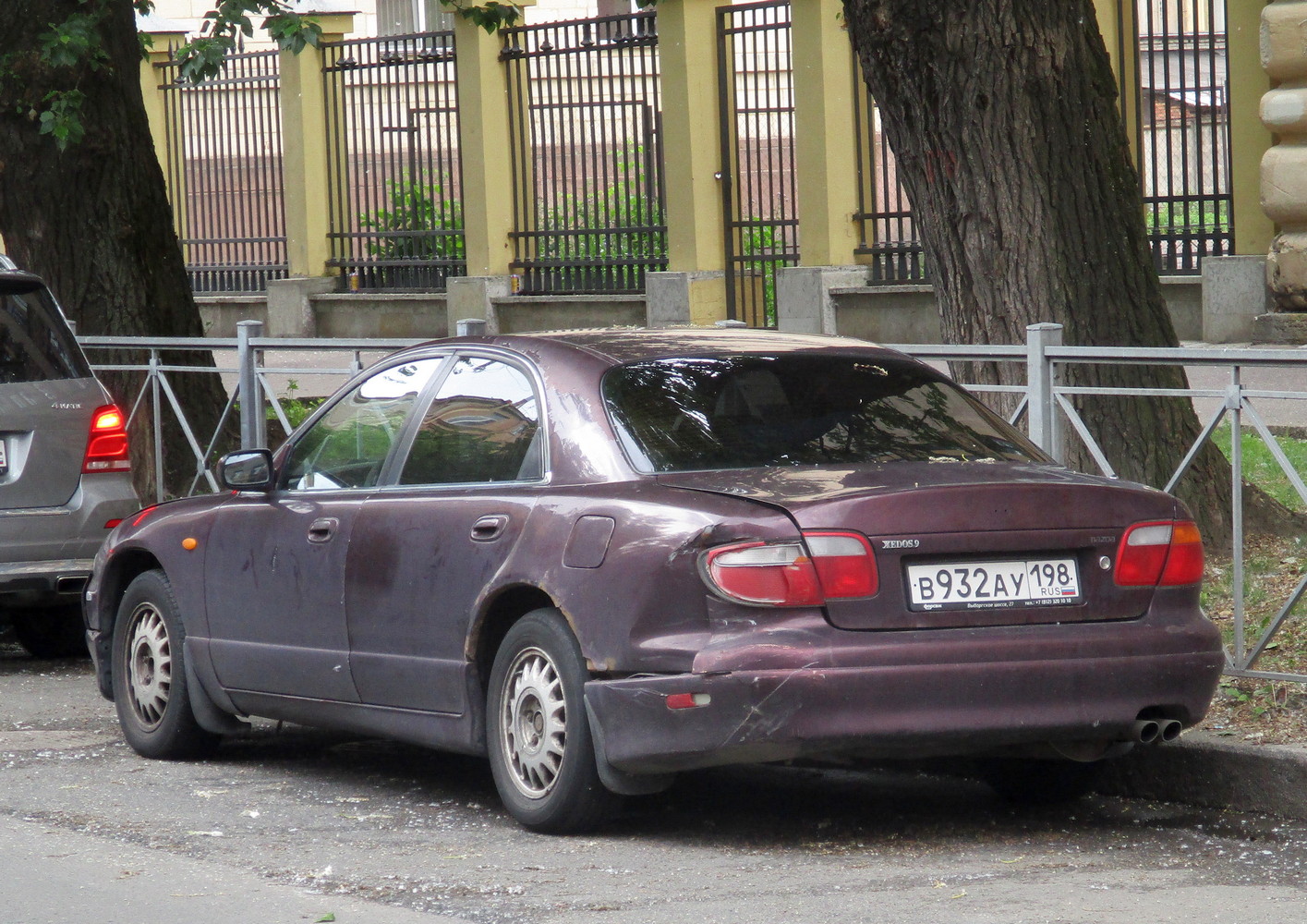 Санкт-Петербург, № В 932 АУ 198 — Mazda Xedos 9 '93-02