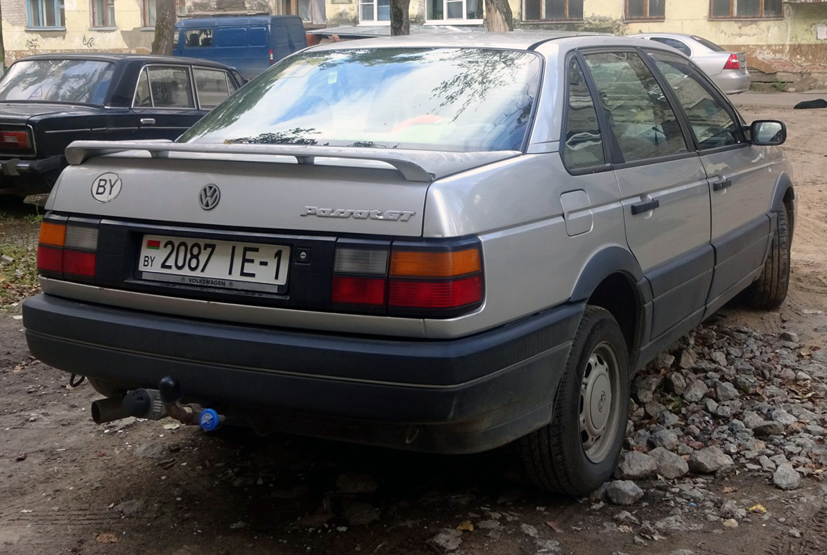 Брестская область, № 2087 IE-1 — Volkswagen Passat (B3) '88-93