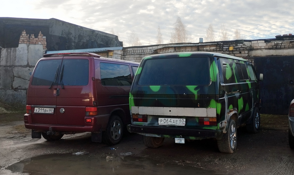 Псковская область, № Х 311 ВН 60 — Volkswagen Caravelle (T4) '90-03; Псковская область, № Р 064 АЕ 60 — Volkswagen Typ 2 (T3) '79-92