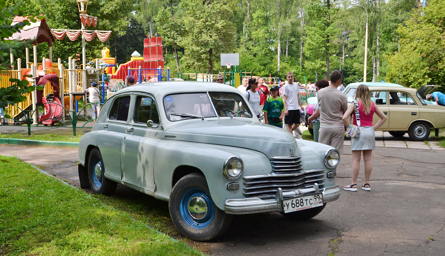 Москва, № У 688 ТС 99 — ГАЗ-М-20 Победа '46-55; Калужская область — Автомобильный фестиваль "Парковый"