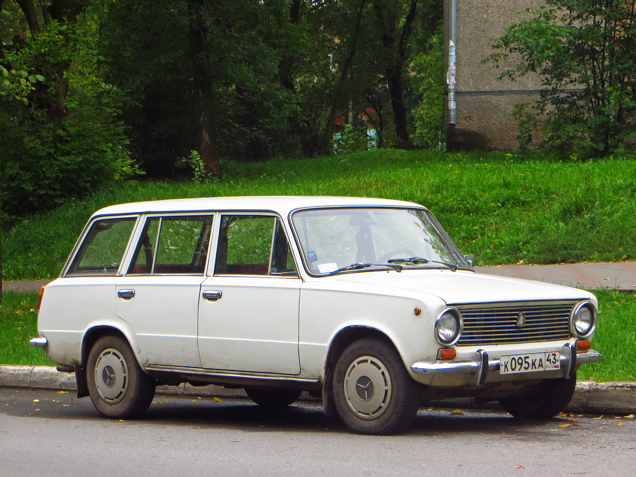 Кировская область, № К 095 КА 43 — ВАЗ-2102 Жигули '71-86