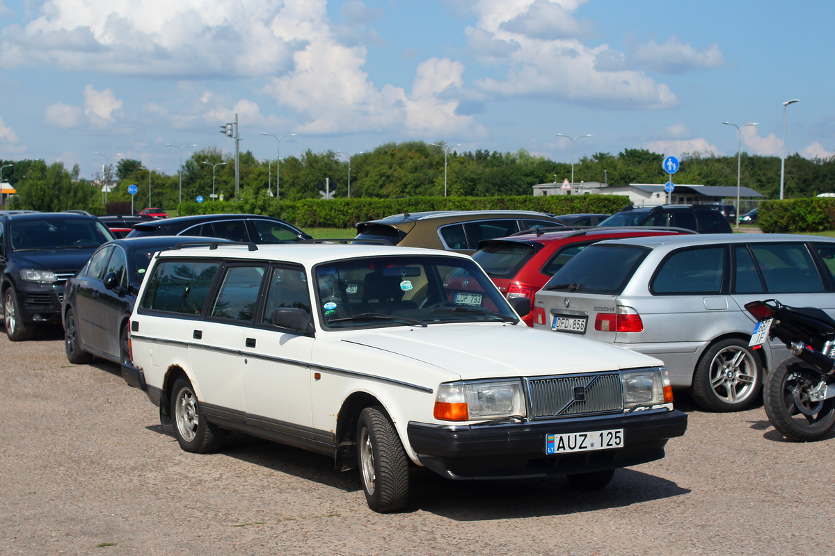 Литва, № AUZ 125 — Volvo 240 Series (общая модель)