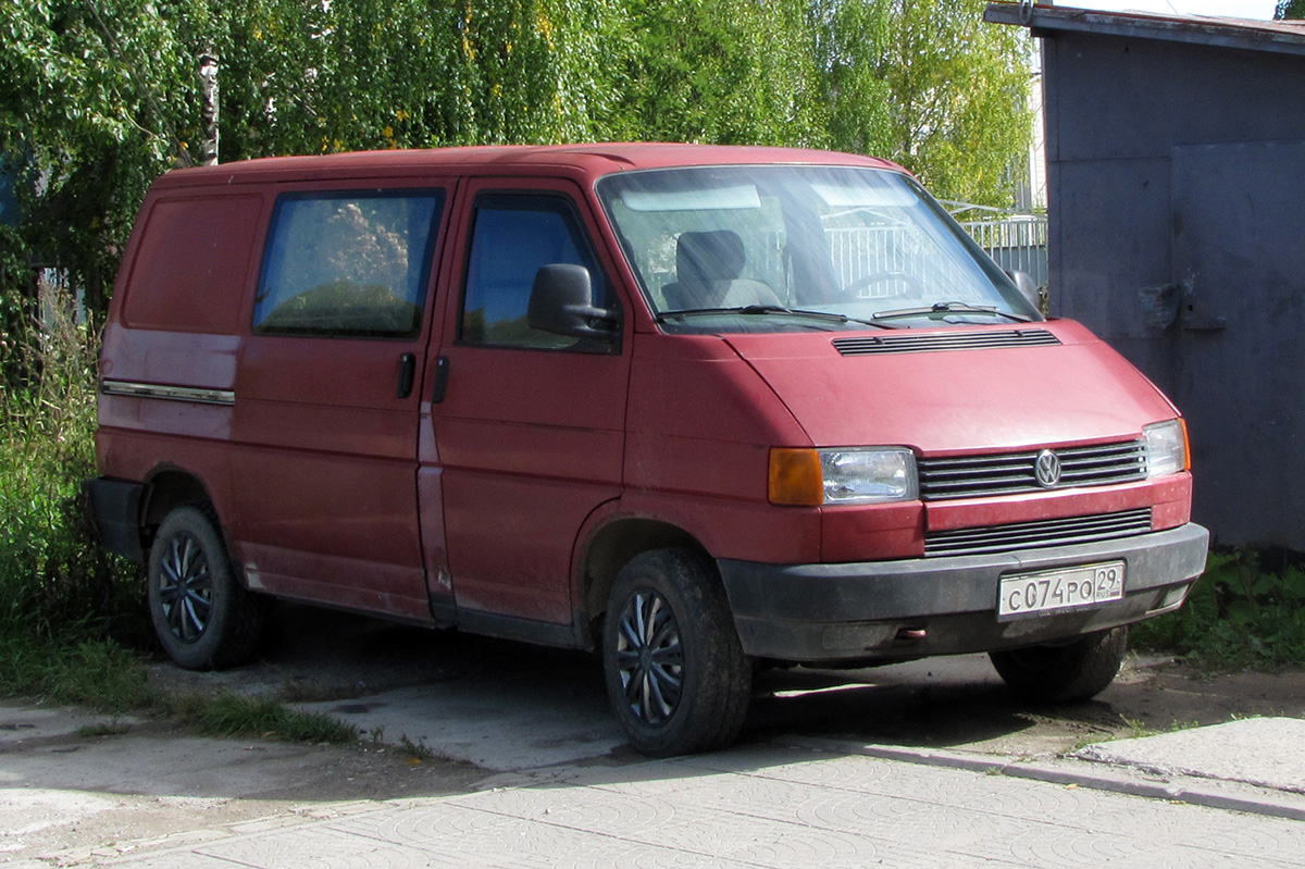 Архангельская область, № С 074 РО 29 — Volkswagen Typ 2 (T4) '90-03