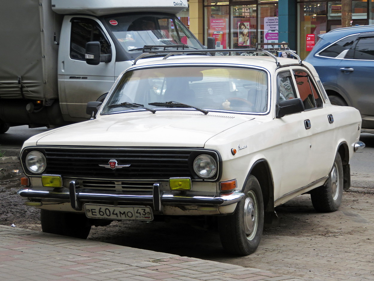 Кировская область, № Е 604 МО 43 — ГАЗ-24-10 Волга '85-92