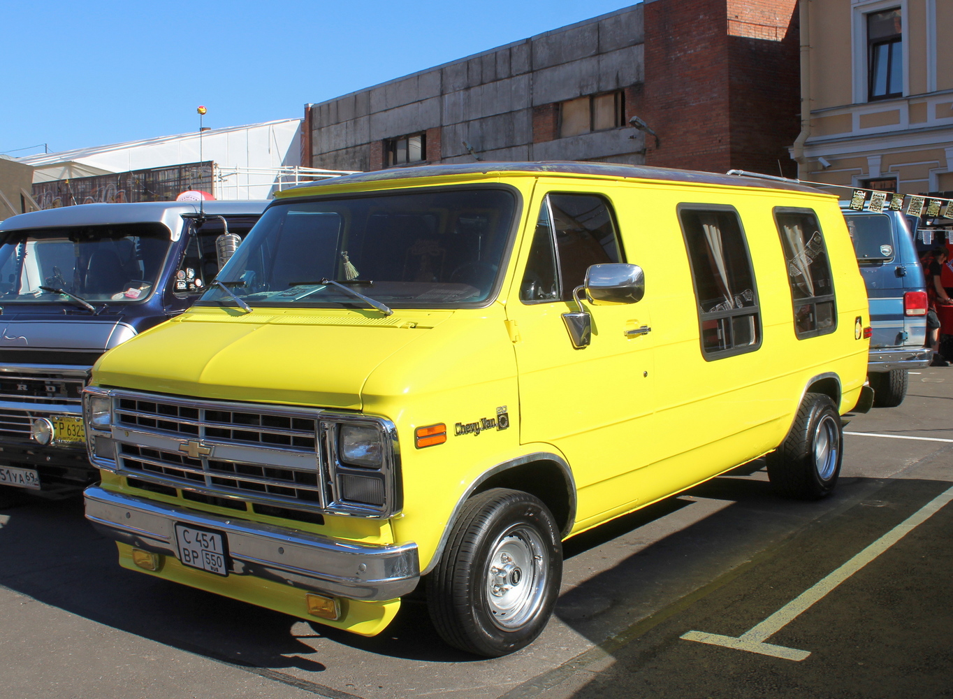 Московская область, № С 451 ВР 550 — Chevrolet Van (3G) '71-96; Санкт-Петербург — Ежегодная выставка классических и кастомных автомобилей и мотоциклов "Original Meet"