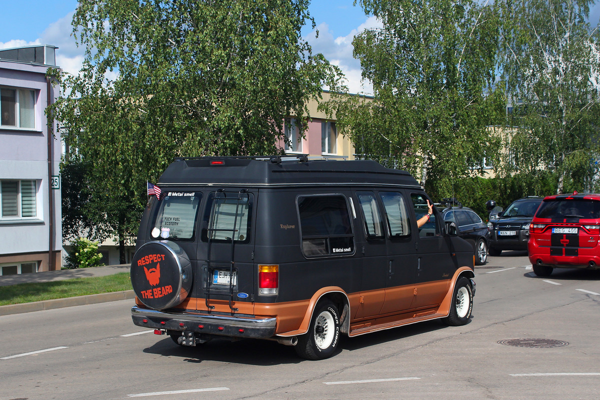 Литва, № EJH 781 — Ford E-Series (4G) '92-07; Литва — American Spirit 2025