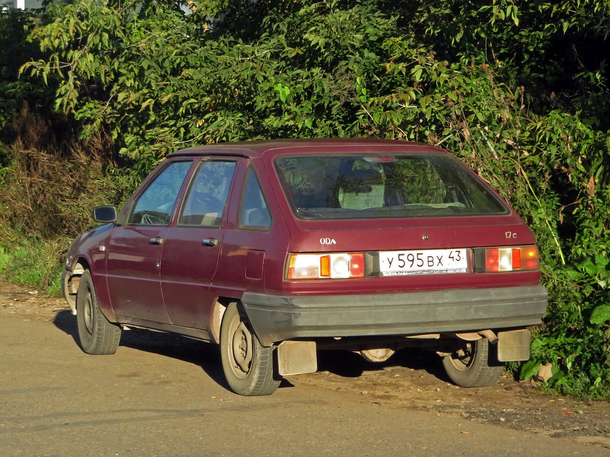 Кировская область, № У 595 ВХ 43 — Иж-2126-020 '97-05