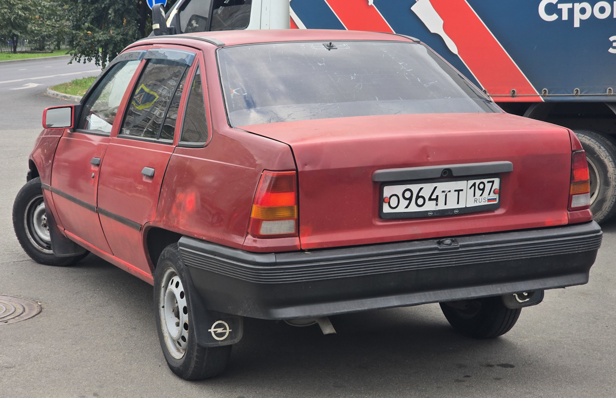 Татарстан, № О 964 ТТ 197 — Opel Kadett (E) '84-95