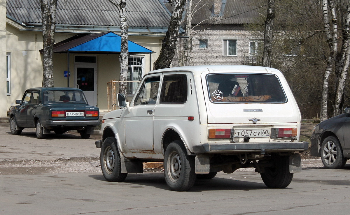 Псковская область, № Т 057 СУ 60 — ВАЗ-2121 Нива '77-94