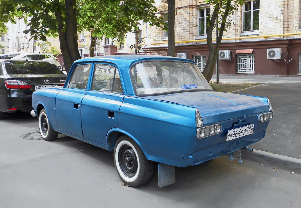 Москва, № М 964 РР 797 — Москвич-412ИЭ-028 (Иж) '82-01