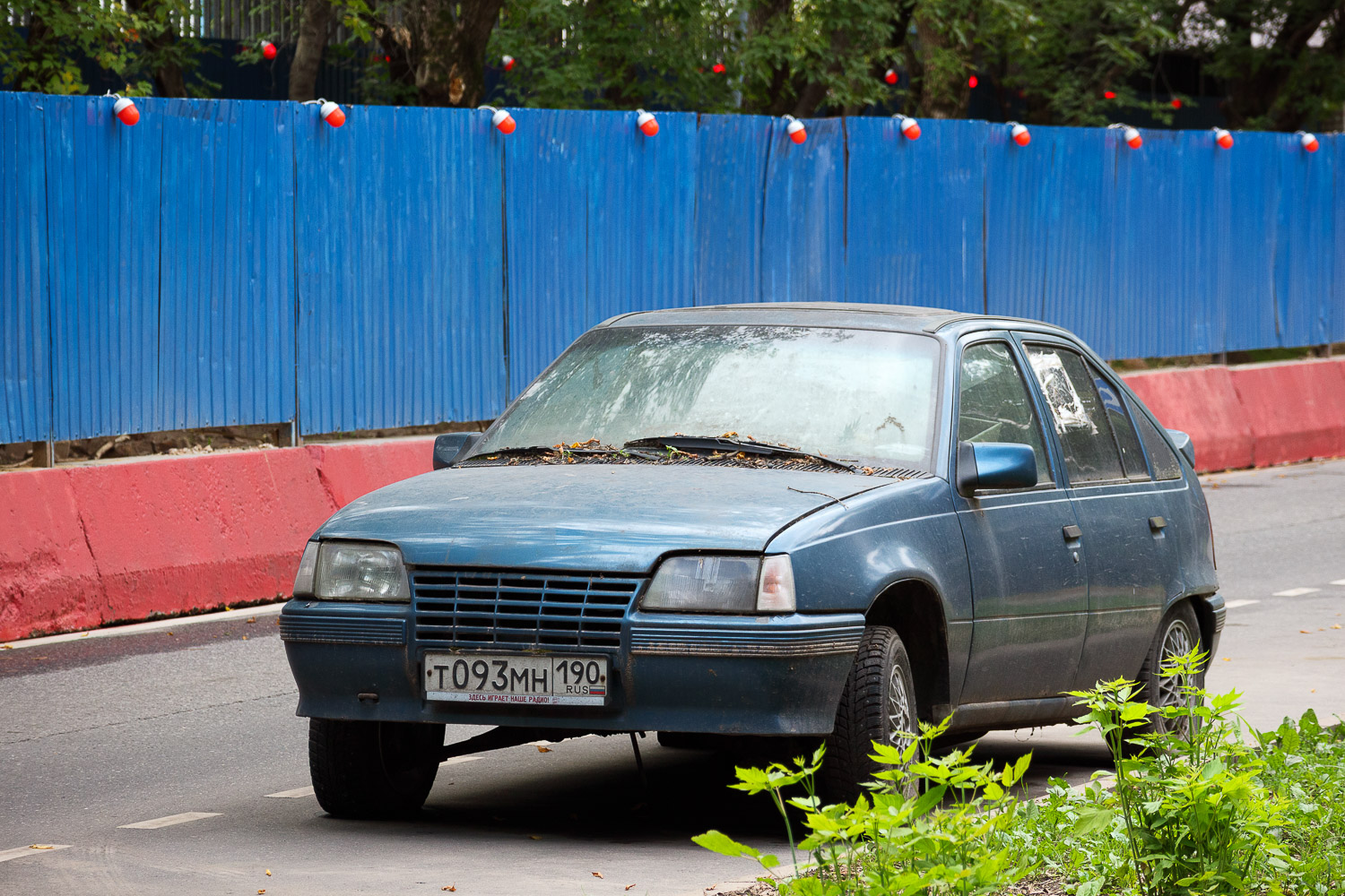 Москва, № Т 093 МН 190 — Opel Kadett (E) '84-95