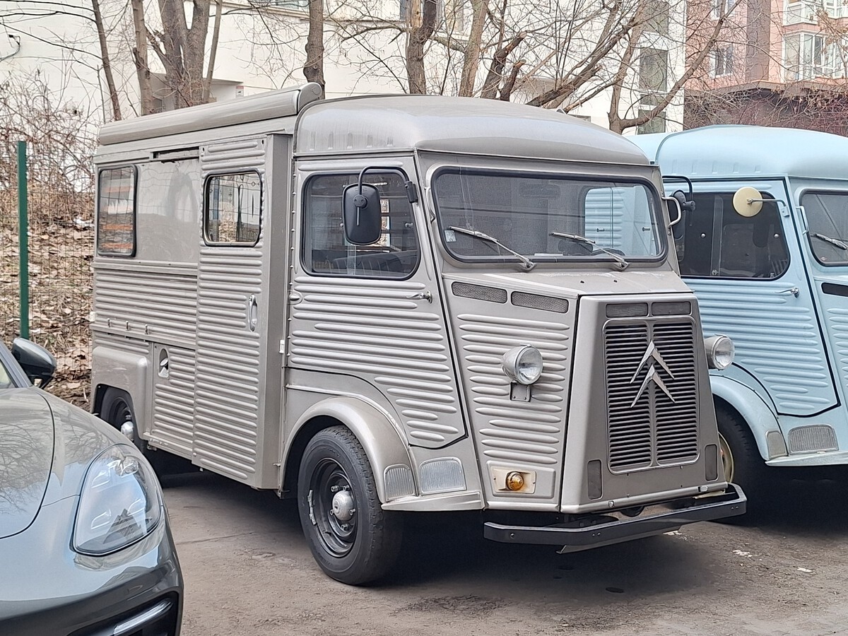 Москва, № (77) Б/Н 0901 — Citroën Type H '47-81