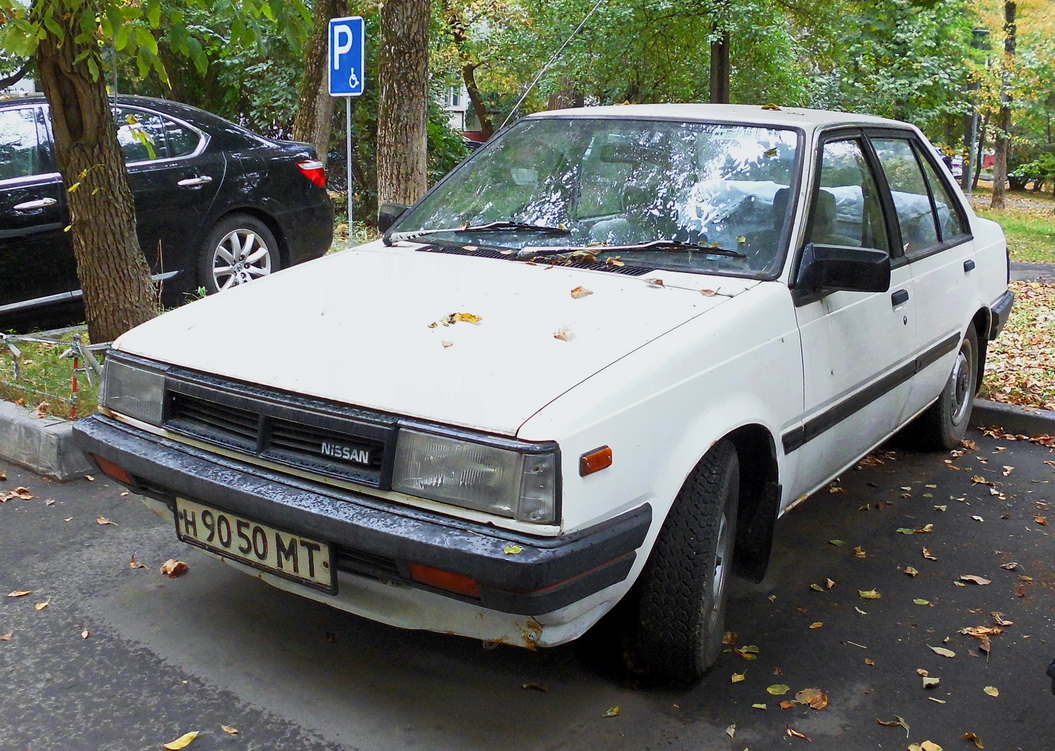 Москва, № Н 9050 МТ — Nissan Sunny (B11) '81-85