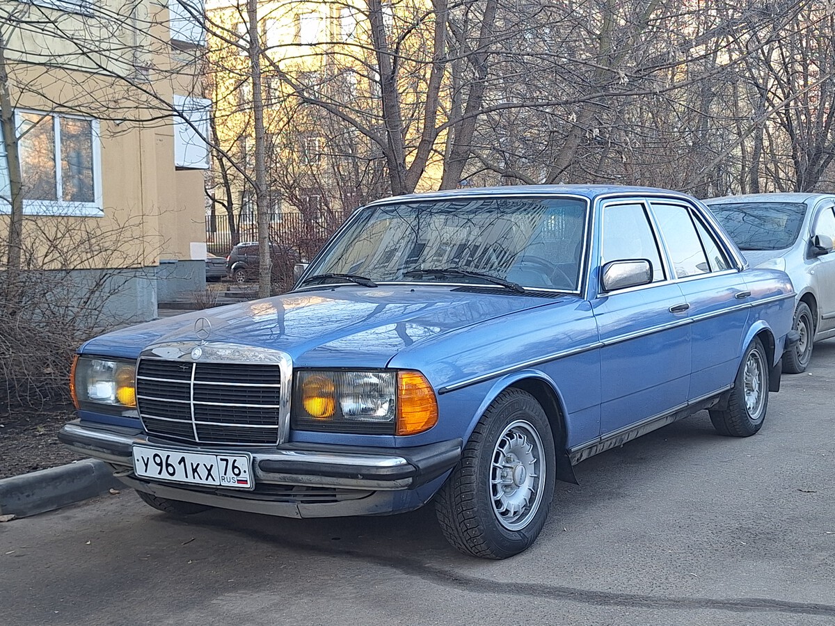 Ярославская область, № У 961 КХ 76 — Mercedes-Benz (W123) '76-86