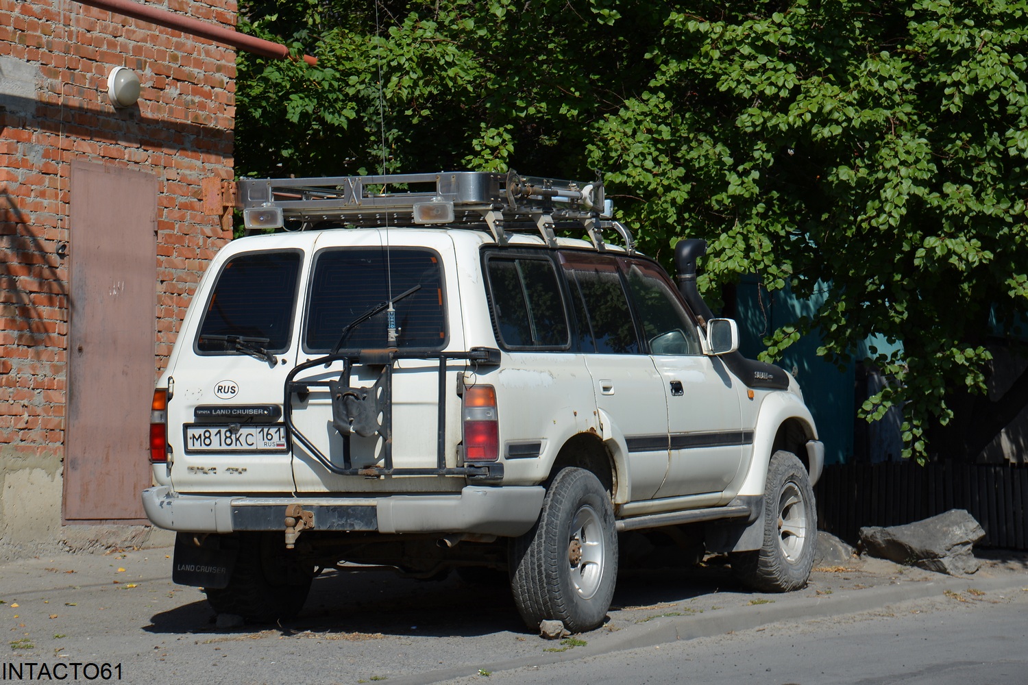 Ростовская область, № М 818 КС 161 — Toyota Land Cruiser (J80) '89-97