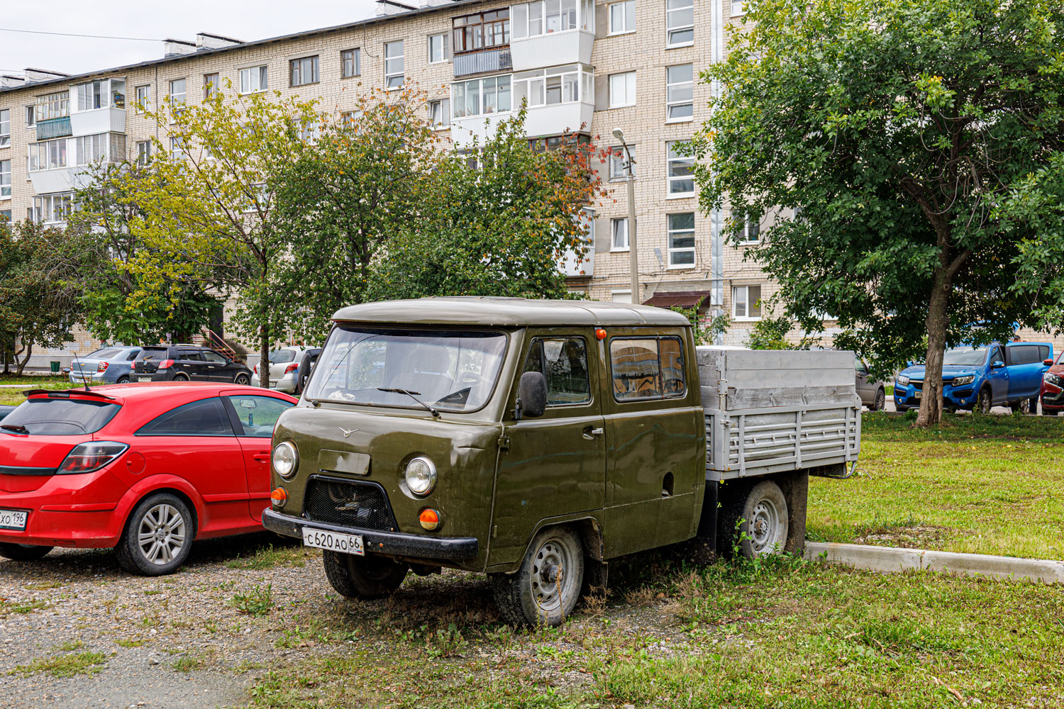 Свердловская область, № С 620 АО 66 — УАЗ-39094 Фермер '96-03