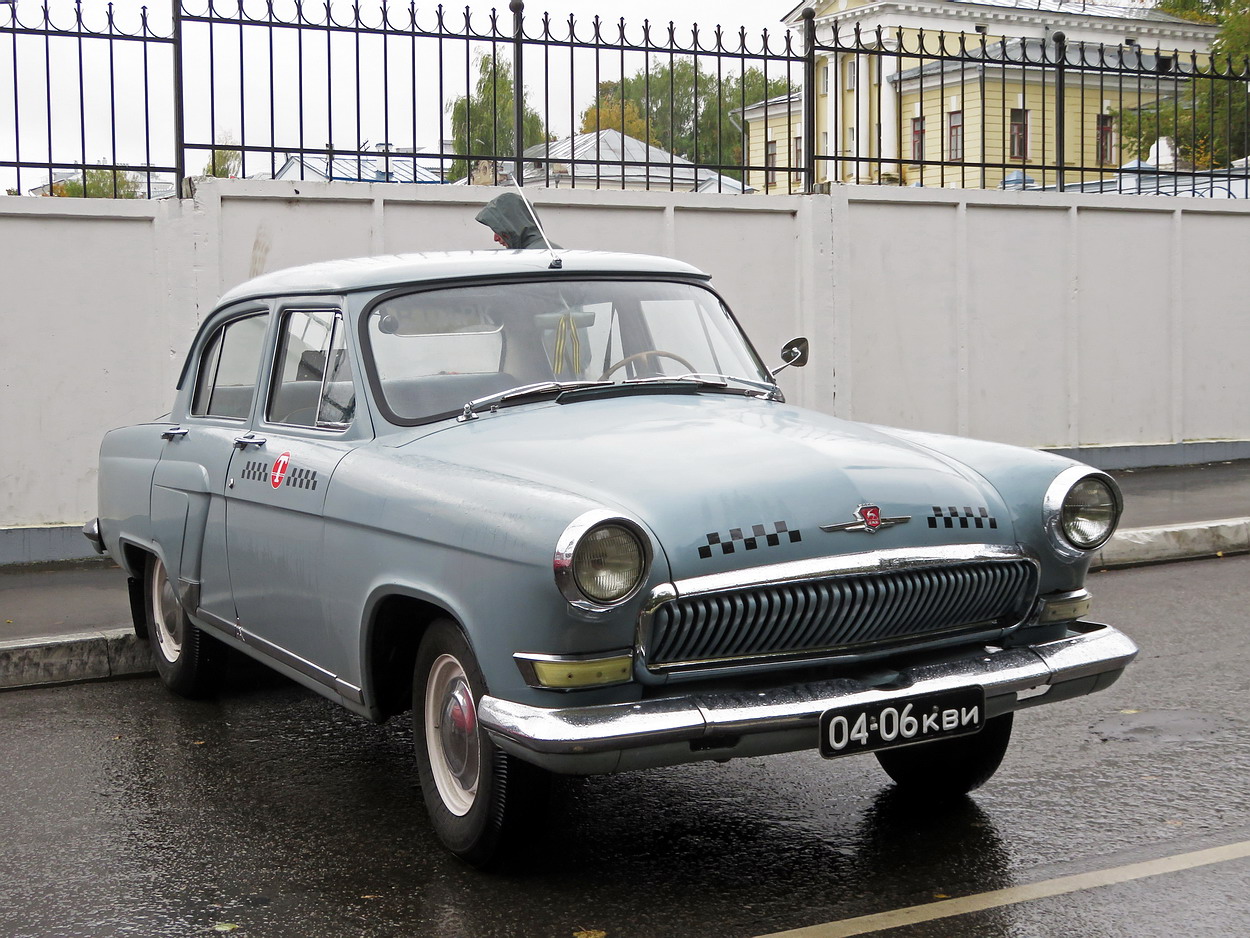 Кировская область, № О 724 РЕ 43 — ГАЗ-М-21Л Волга '62-64; Кировская область — Выставка ретро-автомобилей в Кирове в честь 651-й годовщины дня города 21 сентября 2025 года