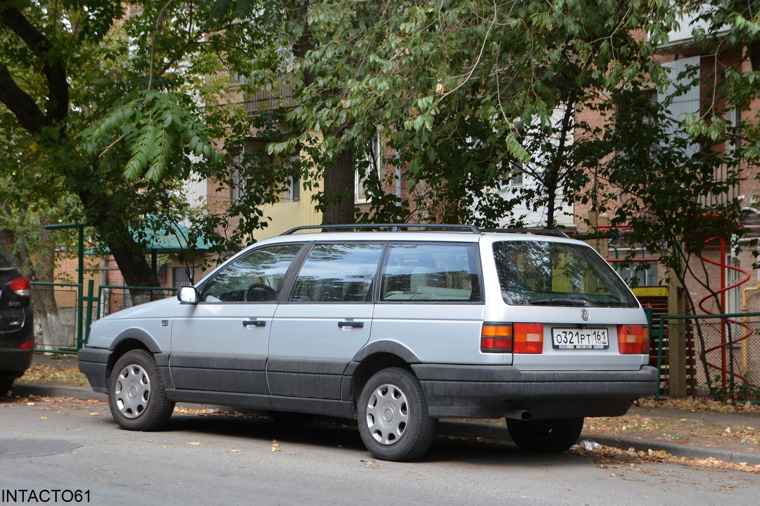Ростовская область, № О 321 РТ 161 — Volkswagen Passat Variant (B3) '88-93