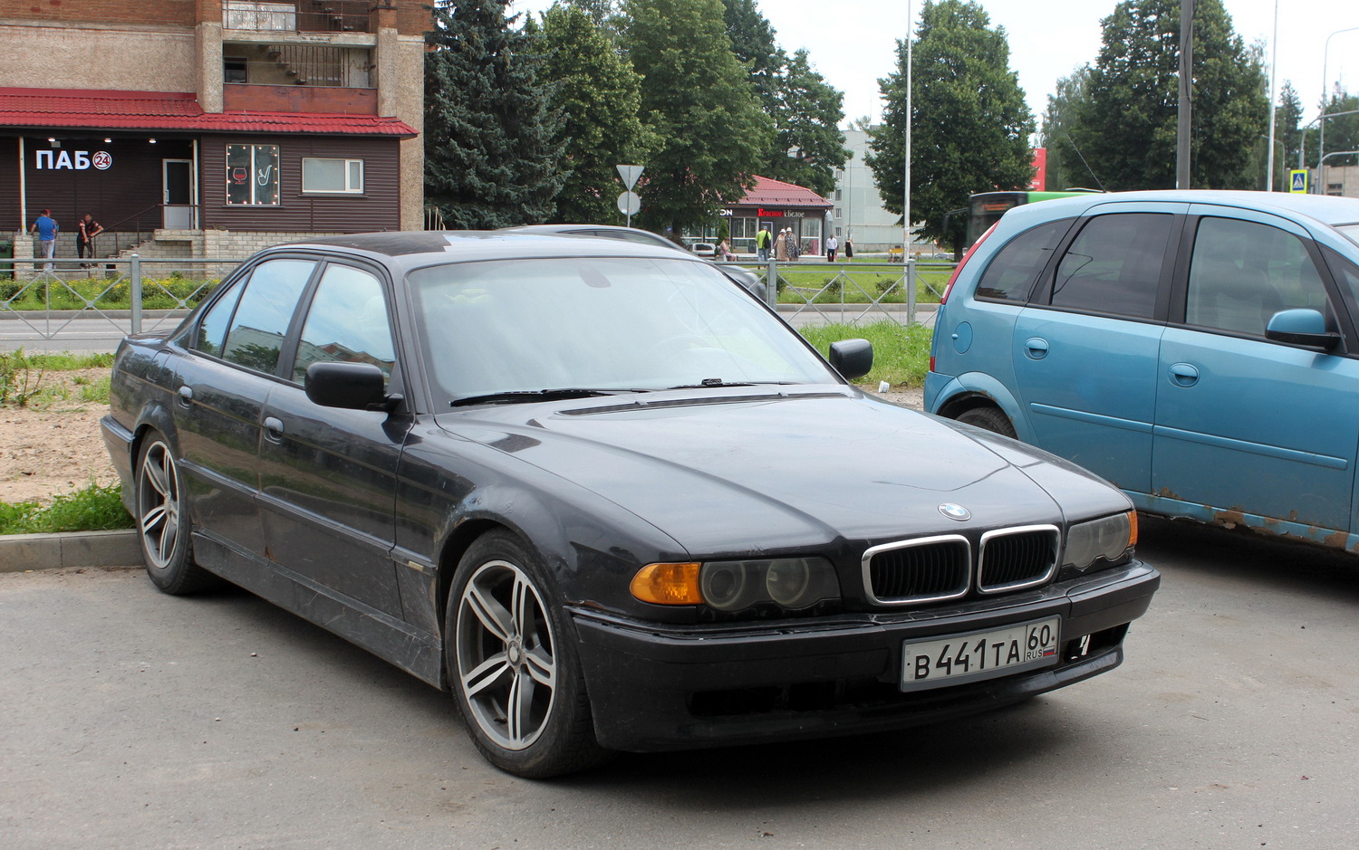 Псковская область, № В 441 ТА 60 — BMW 7 Series (E38) '94-01