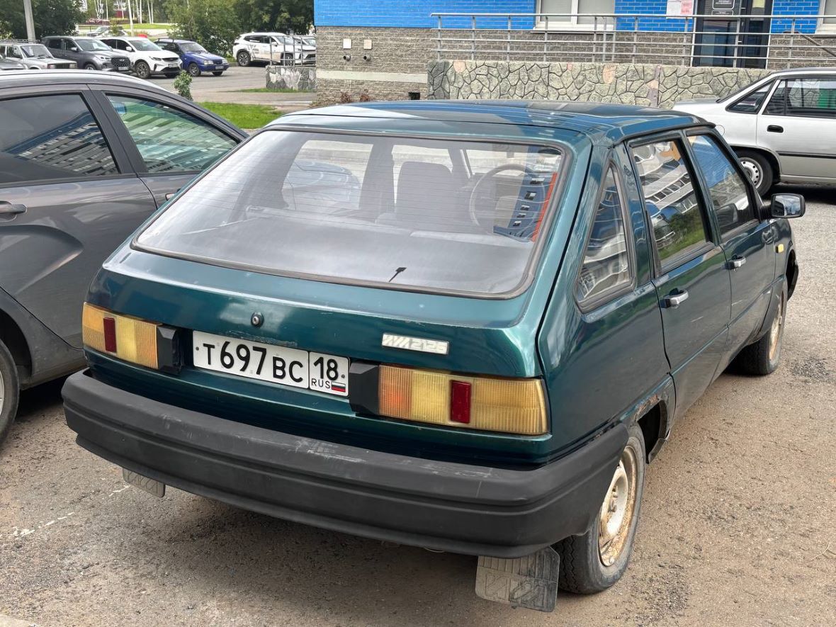 Удмуртия, № Т 697 ВС 18 — Иж-2126 Орбита/Ода '90-05