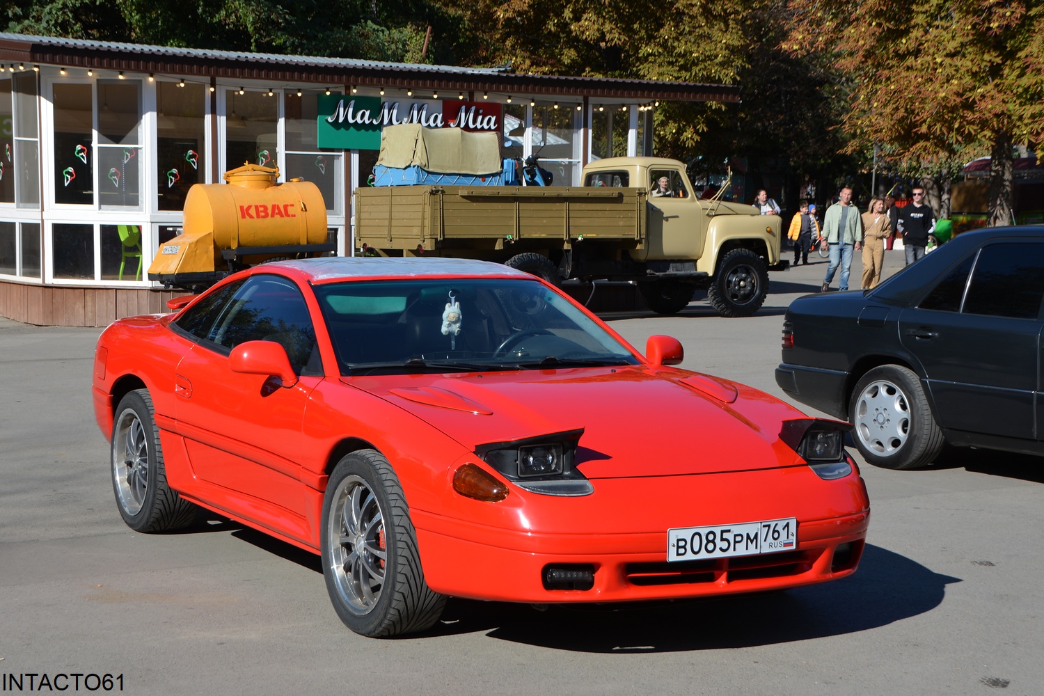 Ростовская область, № В 085 РМ 761 — Dodge Stealth '91-93; Ростовская область — Retro Motor Show_2025_Сентябрь