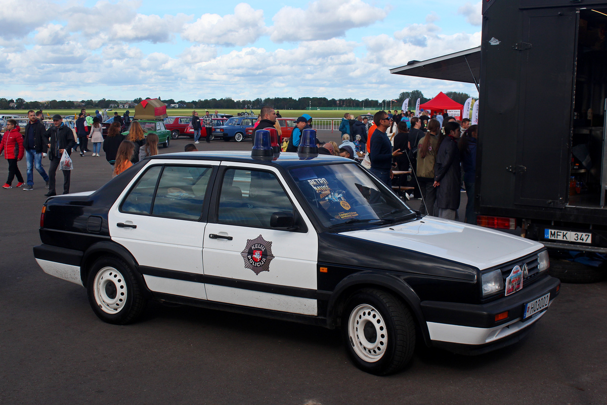Литва, № H03002 — Volkswagen Jetta Mk2 (Typ 16) '84-92; Литва — Retro mugė 2024 ruduo