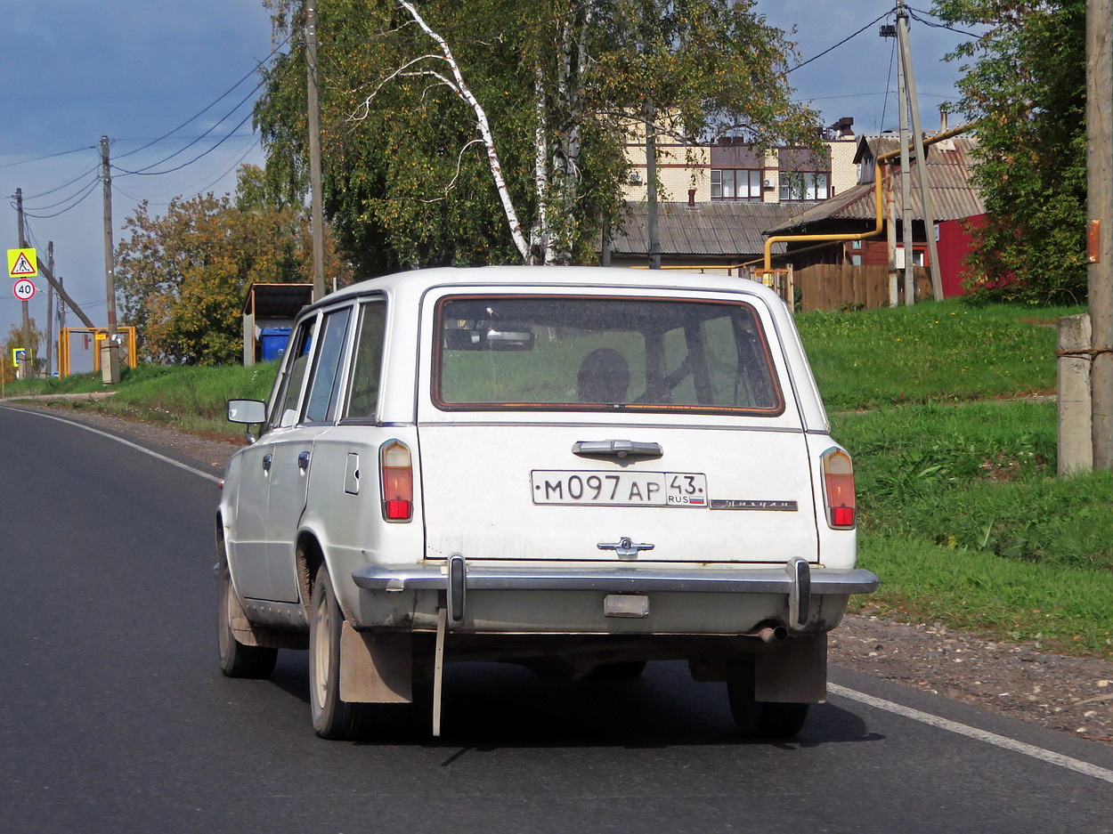 Кировская область, № М 097 АР 43 — ВАЗ-2102 Жигули '71-86