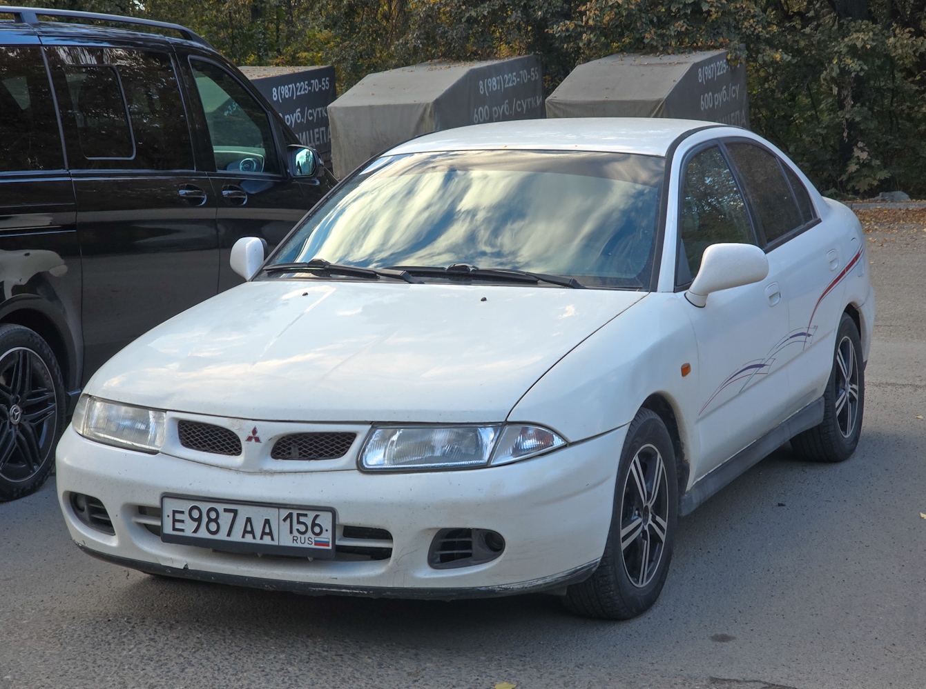 Татарстан, № Е 987 АА 156 — Mitsubishi Carisma '95-99