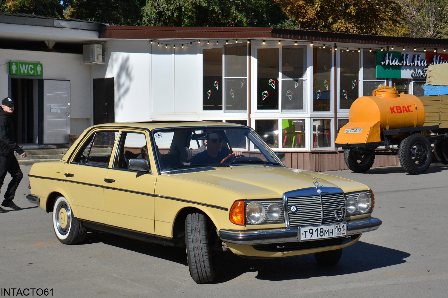 Ростовская область, № Т 918 МН 161 — Mercedes-Benz (W123) '76-86; Ростовская область — Retro Motor Show_2025_Сентябрь