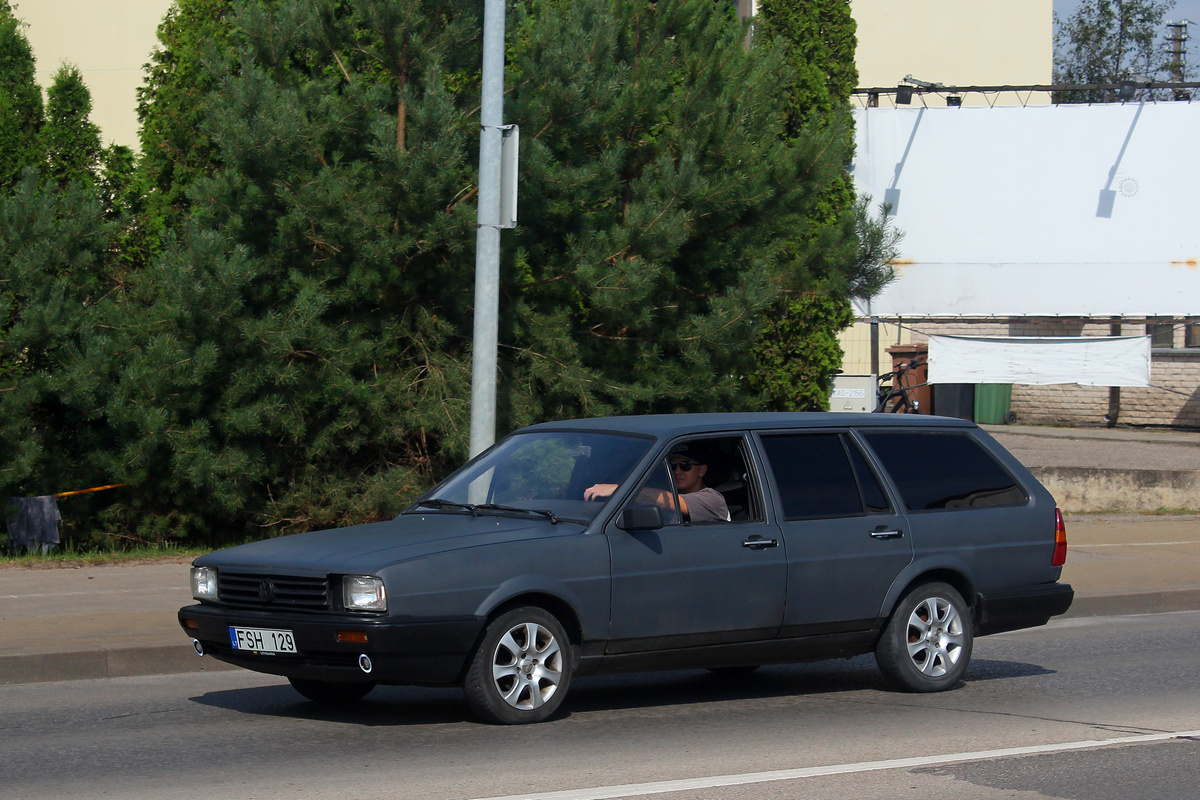 Литва, № FSH 129 — Volkswagen Passat Variant (B2) '80-88
