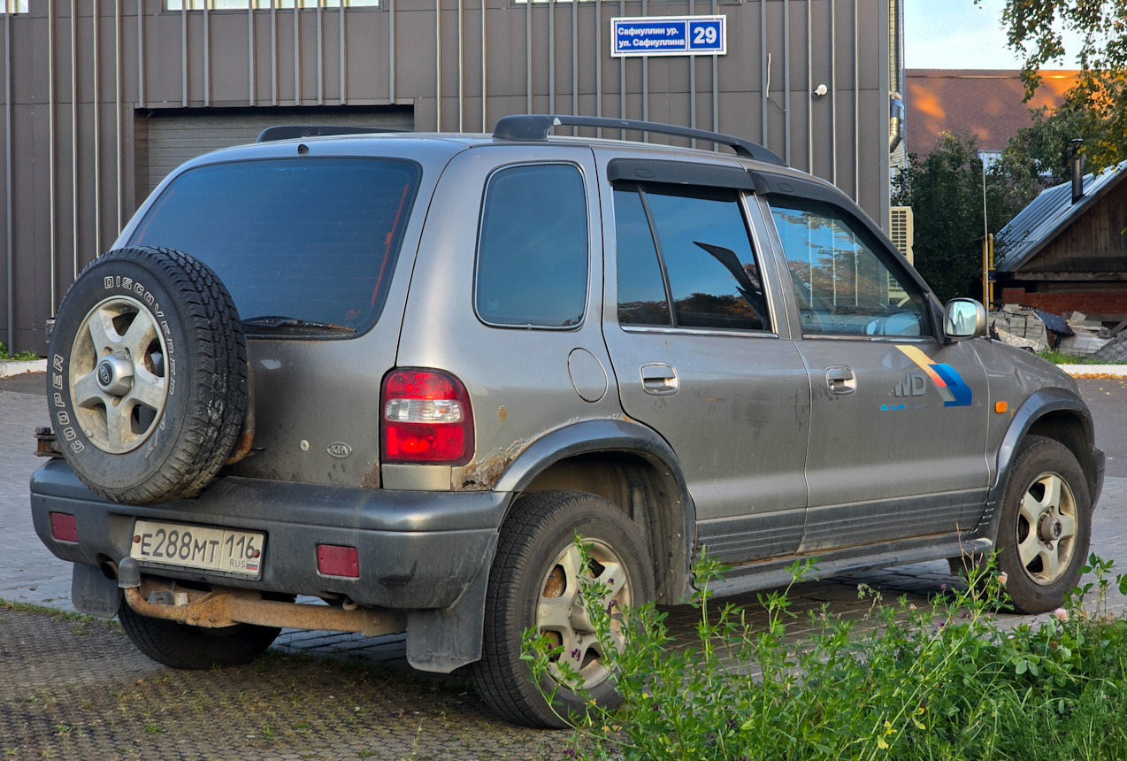 Татарстан, № Е 288 МТ 116 — Kia Sportage (Автотор) '01-06