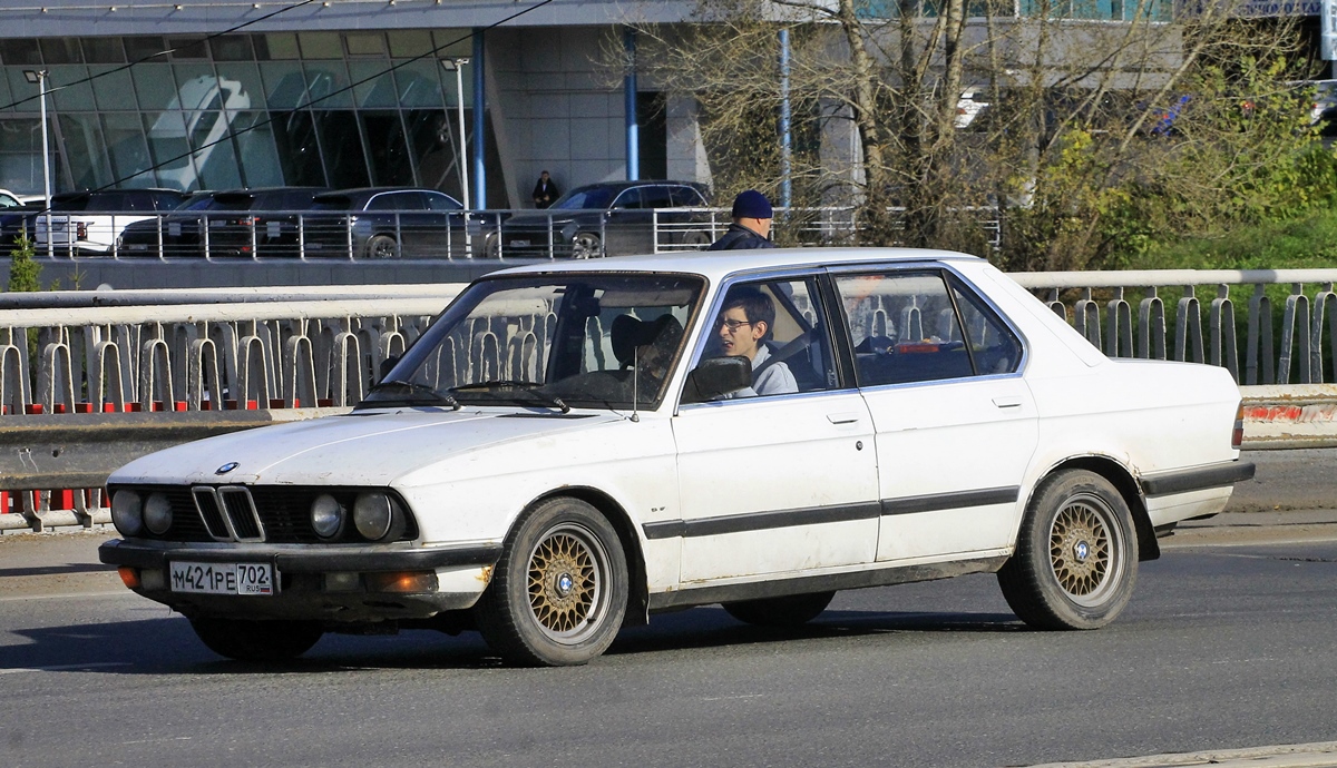 Башкортостан, № М 421 РЕ 702 — BMW 5 Series (E28) '82-88