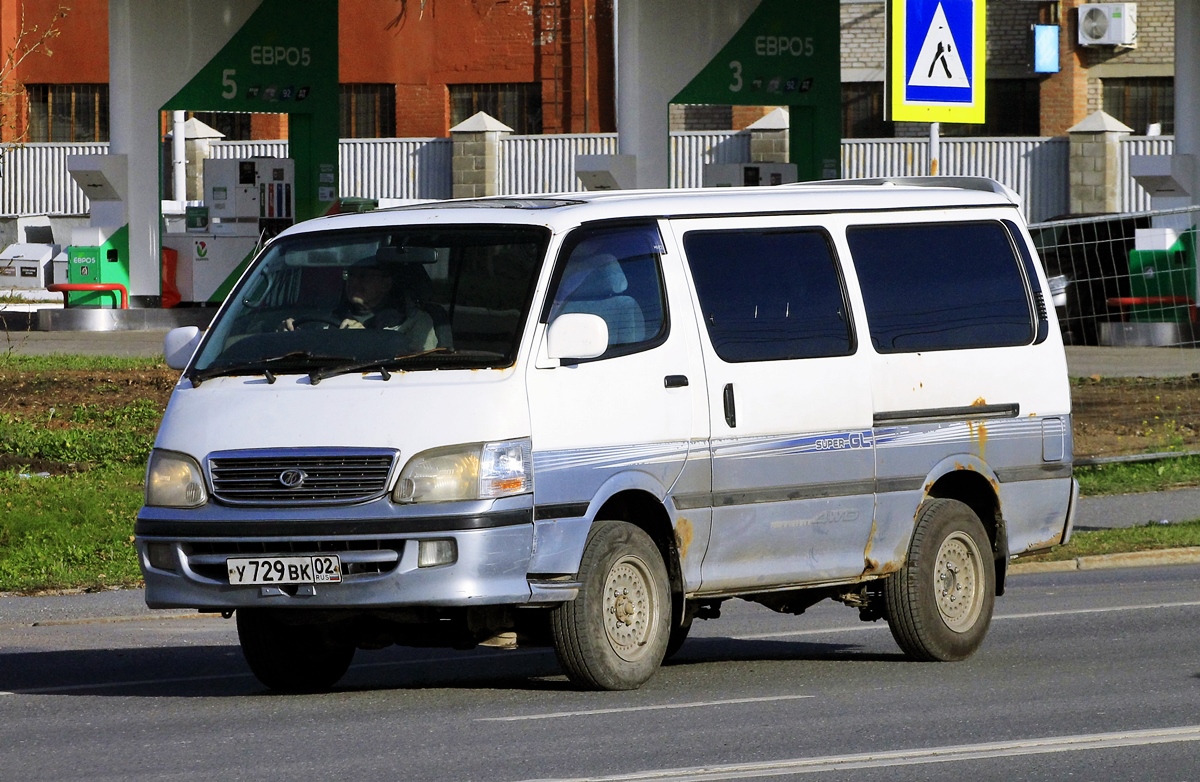 Башкортостан, № У 729 ВК 02 — Toyota Hiace (H100) '89-04