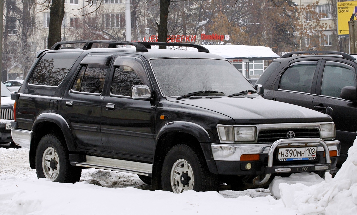 Башкортостан, № Н 390 МН 102 — Toyota Hilux Surf (N120/N130) '89-95
