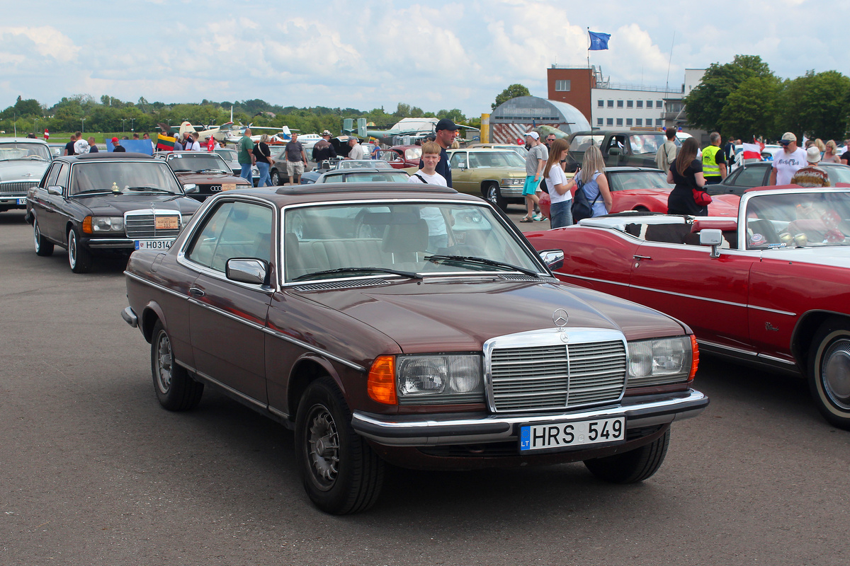 Литва, № HRS 549 — Mercedes-Benz (C123) '77-86; Литва — Nesenstanti klasika 2025