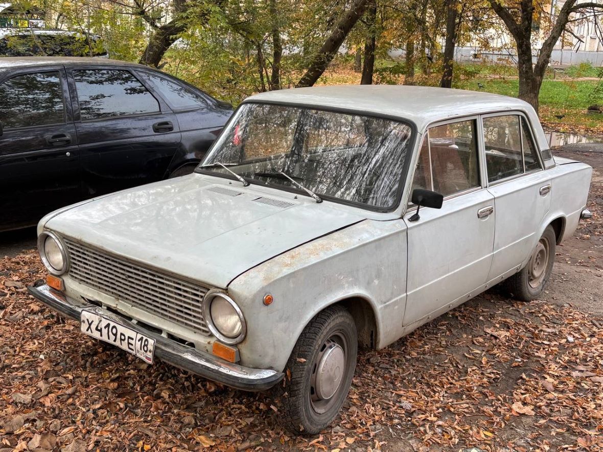 Удмуртия, № Х 419 РЕ 18 — ВАЗ-21011 Жигули '74-83