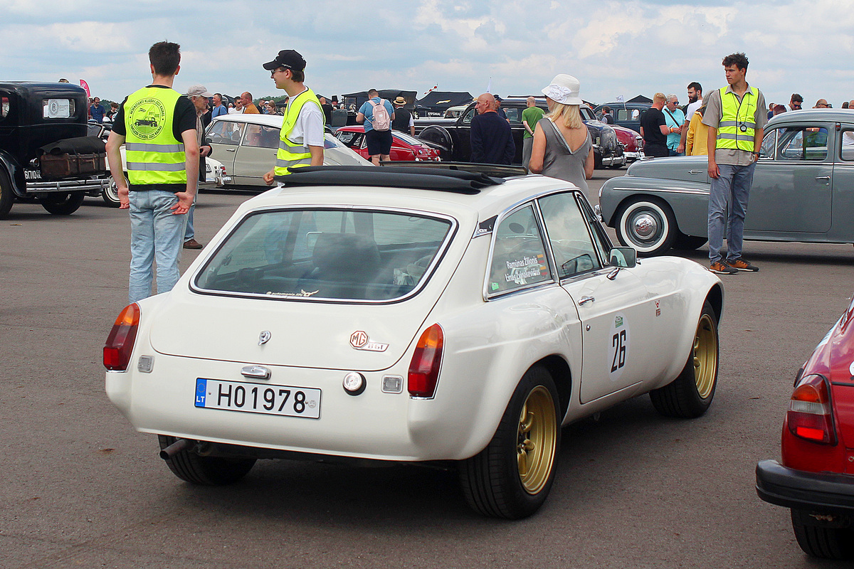 Литва, № H01978 — MG MGB GT '65-80; Литва — Nesenstanti klasika 2025